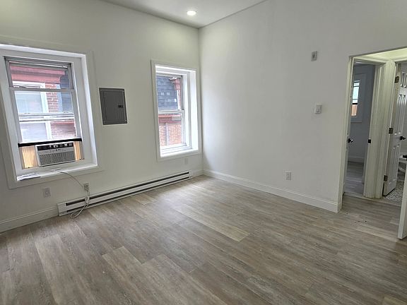 5th image of 4514 Osage Ave #3R
