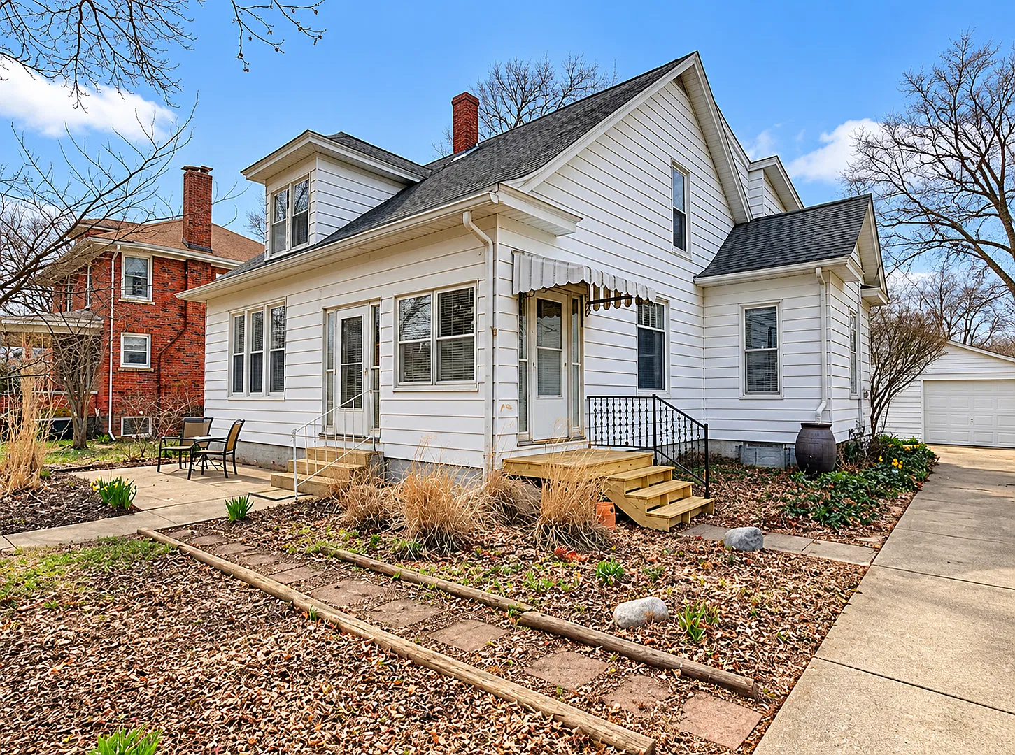 606 W Iowa St — Photo 1