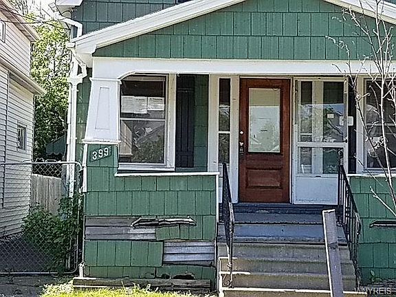 2nd image of 399 Hewitt Ave