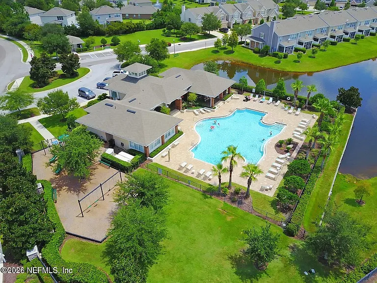 4008 Lionheart Dr — Photo 5