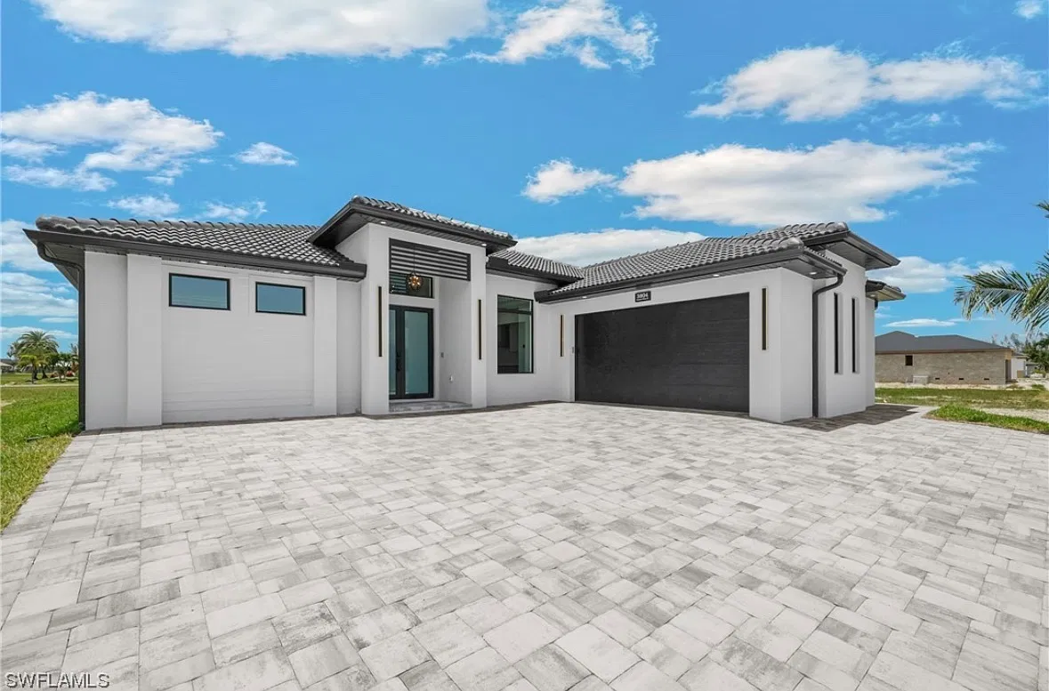 3804 Embers Pkwy W — Photo 3