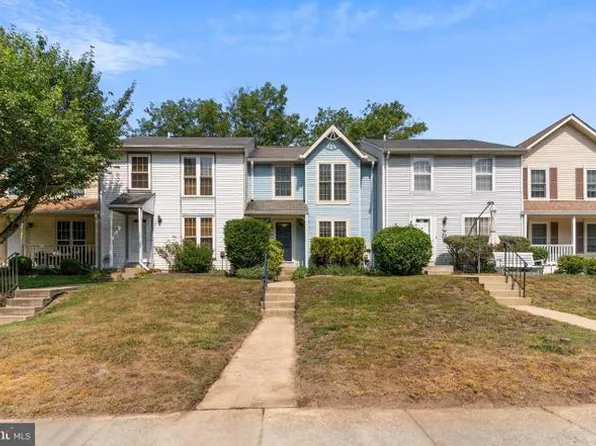 29 Teal Ct, La Plata, MD 20646