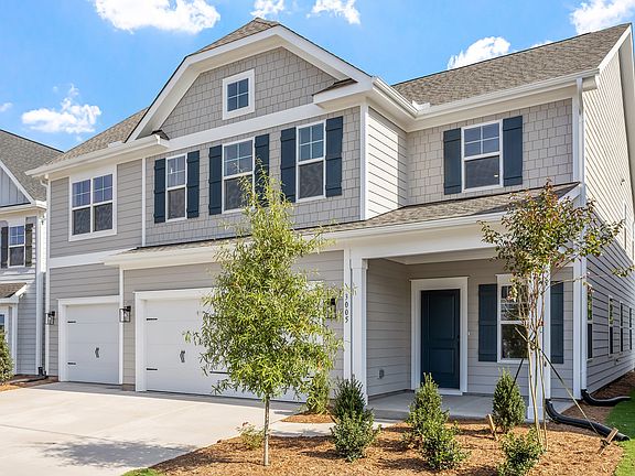 3rd image of 3005 Dog Rose Dr