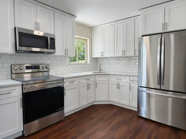 (undisclosed Address), Brentwood, NY 11717