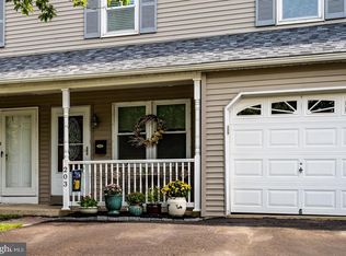 203 S School Ln, Souderton, PA 18964