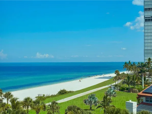 4651 Gulf Shore BLVD #406, NAPLES, FL 34103