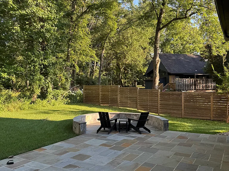 2431 Nottingham Dr — Photo 12