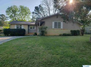 322 Rosemont Rd SE, Huntsville, AL 35803