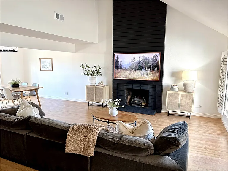 741 S Stillwater Ln — Photo 3