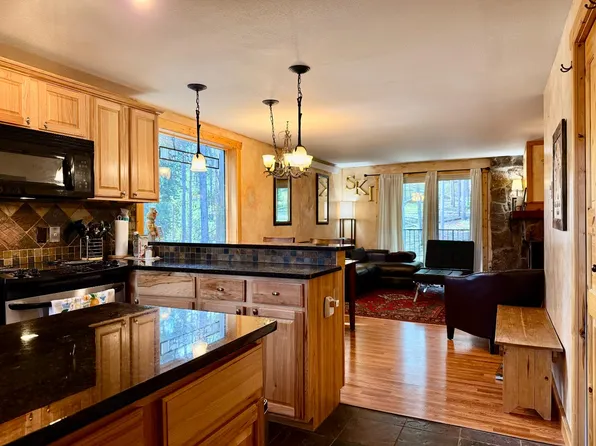 40 Village Dr Unit 1-21, Winter Park, CO 80482