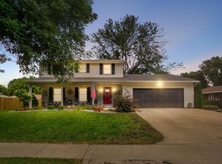 1913 E State St, Algona, IA 50511