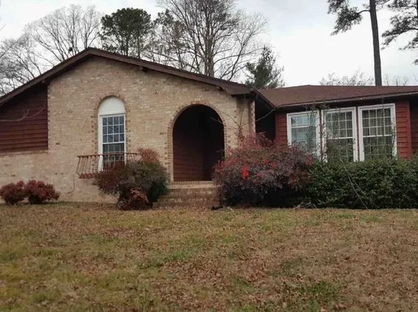 103 Shore Dr, Emporia, VA 23847