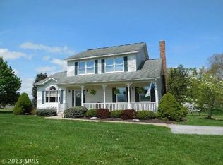 690 Fountain Cave Rd, Grottoes, VA 24441