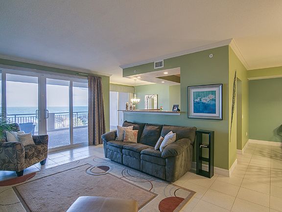 4th image of 140 Warsteiner Way APT 703