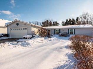 2423 E Sandy Acre Rd, West Bend, WI 53090