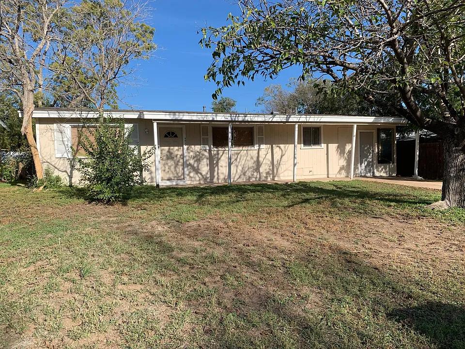 2416 Glenwood Dr