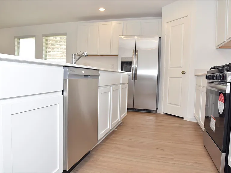 5135 Sunvalley Bend Dr — Photo 11