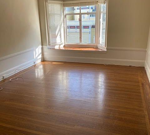 2nd image of 1874 Vallejo St #1