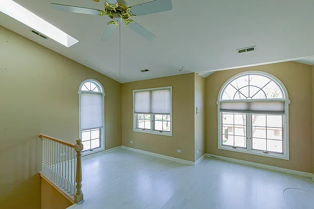 3121 Lake Ave — Photo 10