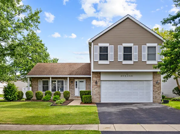 25W055 Canary Ct, Naperville, IL 60540