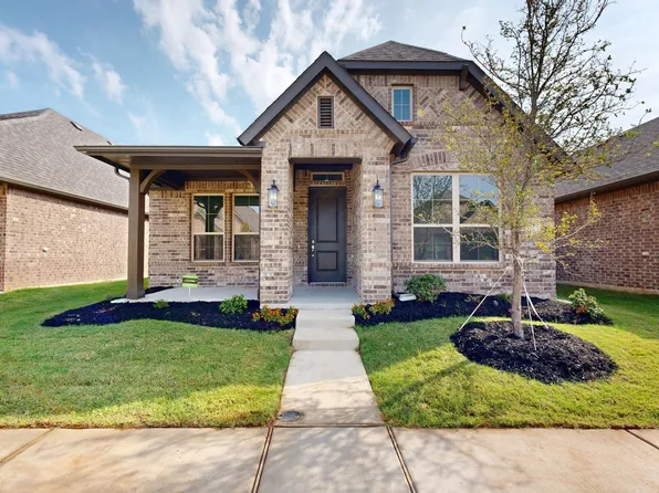 1009 Western Hills Dr, Crowley, TX 76036