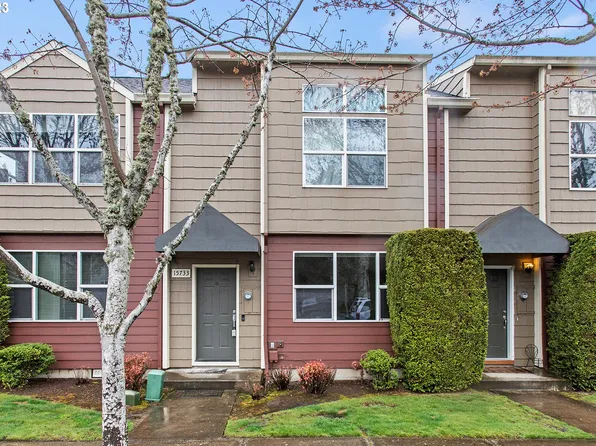 15733 NE Beech St, Portland, OR 97230