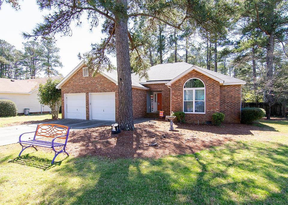 1st image of 625 Flatwood Ct