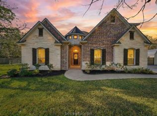 17901 Wigeon Trail Dr, College Station, TX 77845