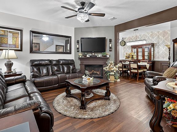 3rd image of 16014 Timber Run Dr