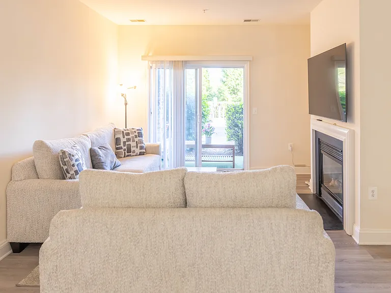 12824 Clarksburg Square Rd #105 — Photo 17