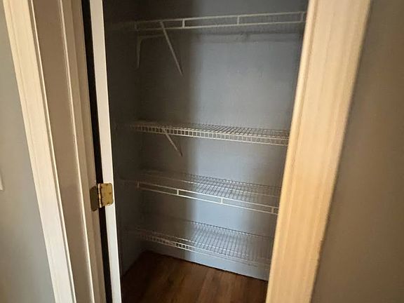 5th image of 10 Shaker Rd