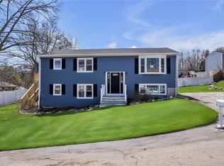 32-34 Buchanan St, Johnston, RI 02919