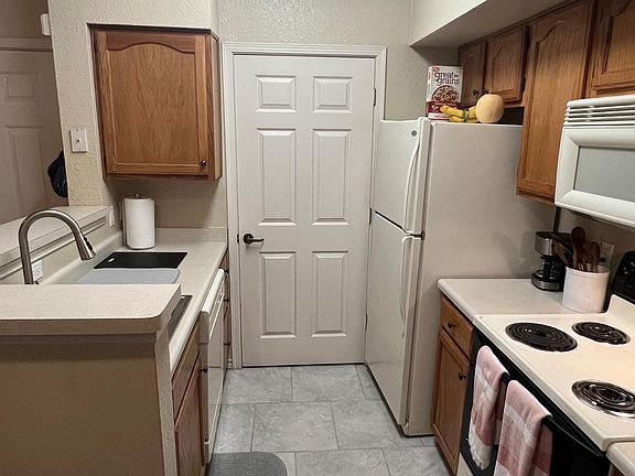 5th image of 3901 Sonoma Springs Ave APT 1714