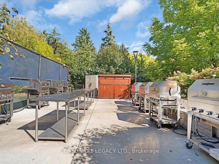 2269 Lake Shore Blvd W #1207 — Photo 22