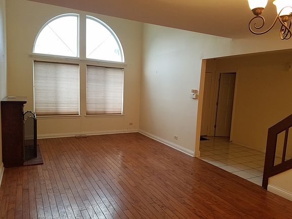 2nd image of 191 Brittany Dr #21C