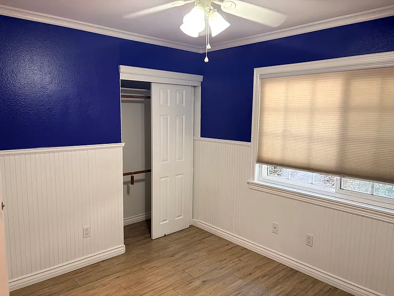 11606 Lyster Ave — Photo 10