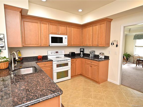 2nd image of 7 Alana Dr #47
