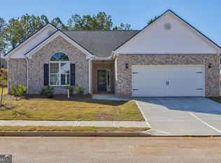 853 Crossroads Ct, Social Circle, GA 30025
