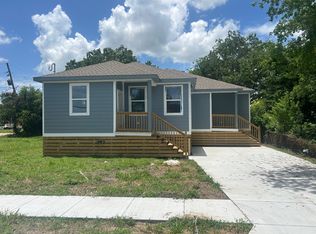 4904 Camelia St #2, New Orleans, LA 70126