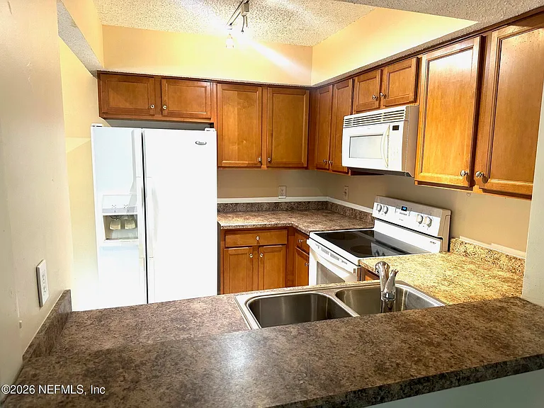 12171 Beach Blvd #703 — Photo 8