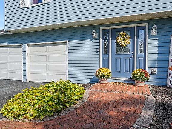 5th image of 7280 Roumare Rd