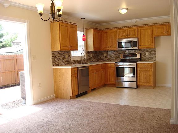 2nd image of 52 Chelmsford Dr