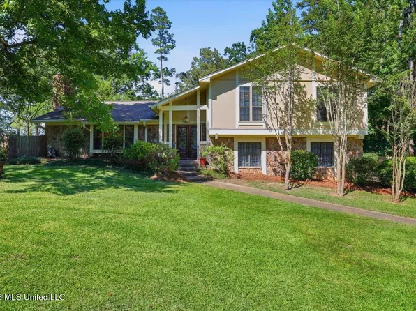 309 Longwood Dr, Clinton, MS 39056