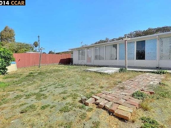 2nd image of 4409 McGlothen Way