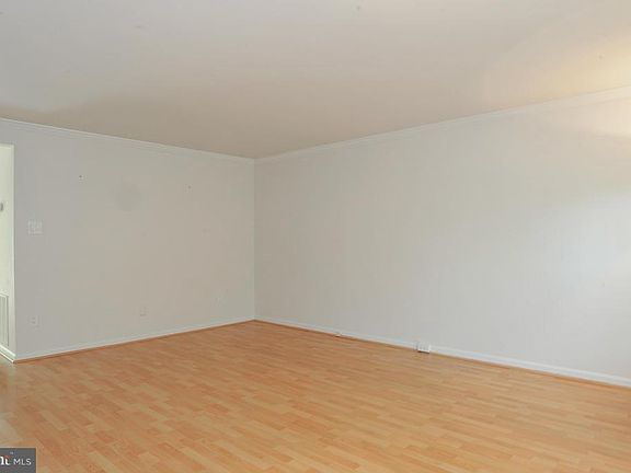 2nd image of 6610 Greenleigh Ln