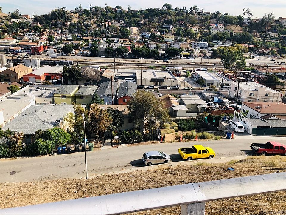 1st image of 4952 Dartmouth Ave