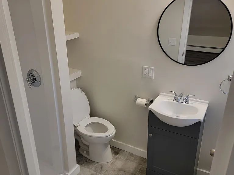 10 Hillhurst Ave #3 — Photo 8