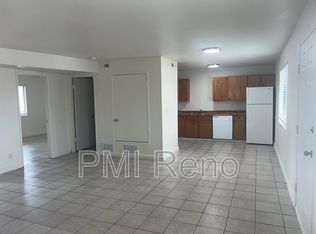 690 Field St APT 9, Sparks, NV 89431