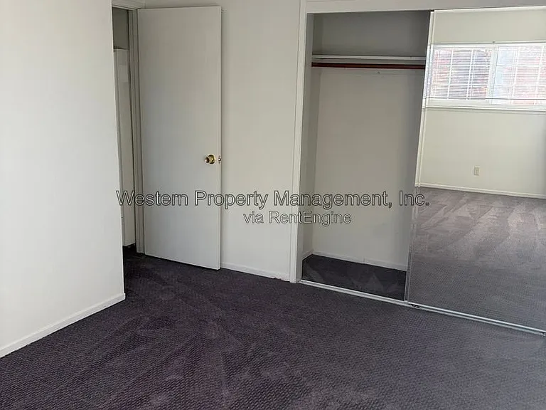 1910 46th Ave #19 — Photo 9