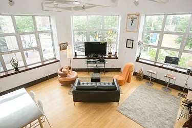 852 Cypress Avenue #2E image 1 of 6